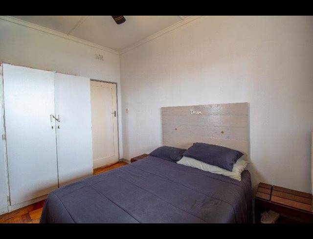 2 BEDROOM FLAT FOR SALE IN BLUFF